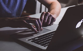 NBA推出“黑科技裁判眼镜”，提升边线执法准确率，裁判眼睛